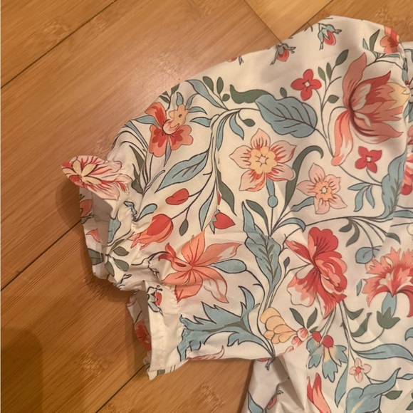 Floral Short Sleeve Dress - Picture 4 of 8